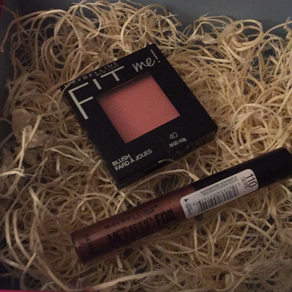 Fit Me Eye Shadow Metallic Foil Liquid Lip